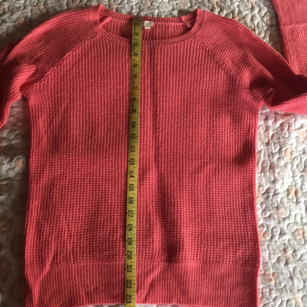 Sweater - Picture 6 of 7